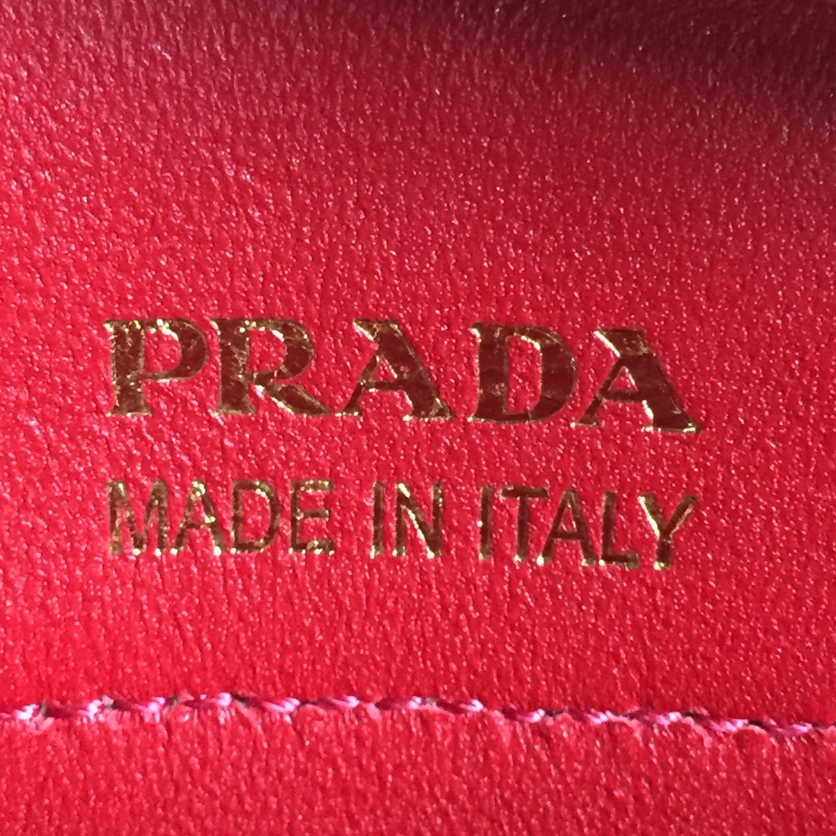 Prada (プラダ) Double Zip Lux Tote — ブランドロゴ