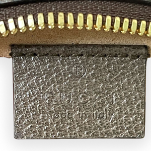 Gucci Wallets — Metka produkcyjna