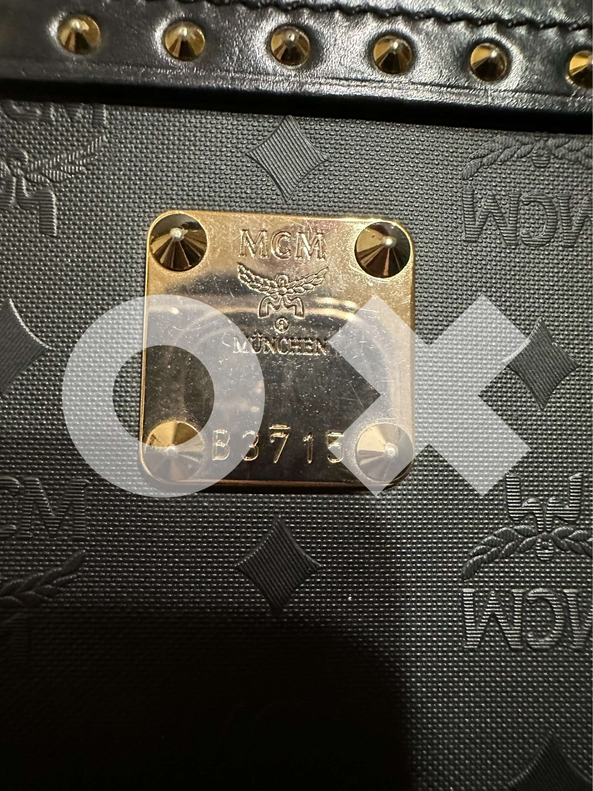 3770184202118527 MCM Handbags AUTHENTIC LEGIT APP