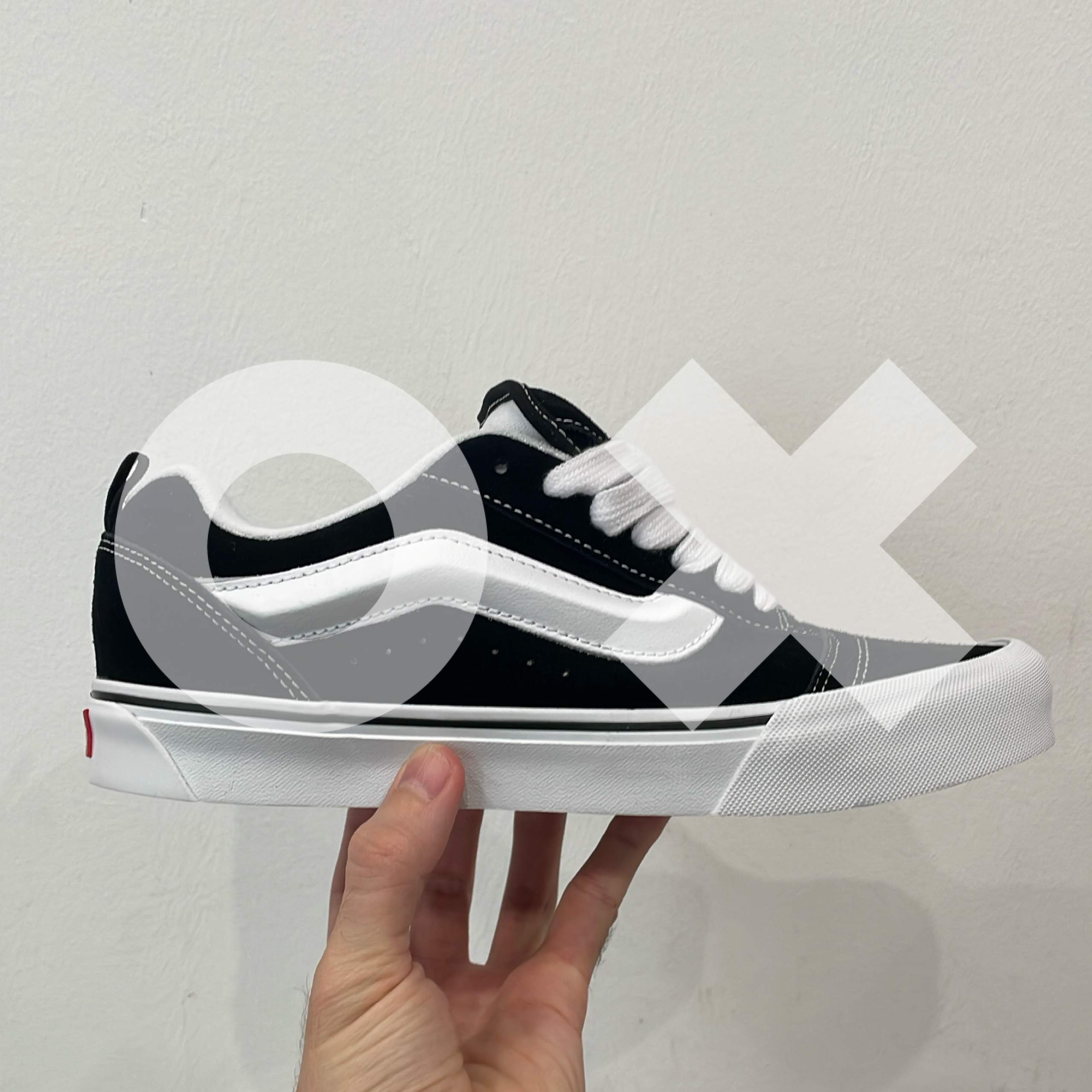 Vans - Certificate #1301049954443005