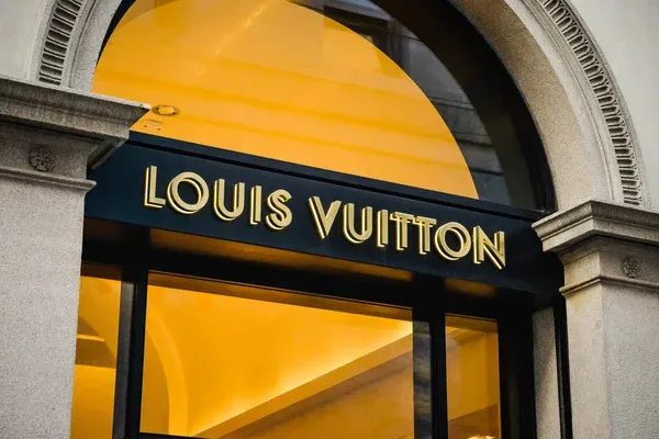 Louis Vuitton — LegitApp Authentication