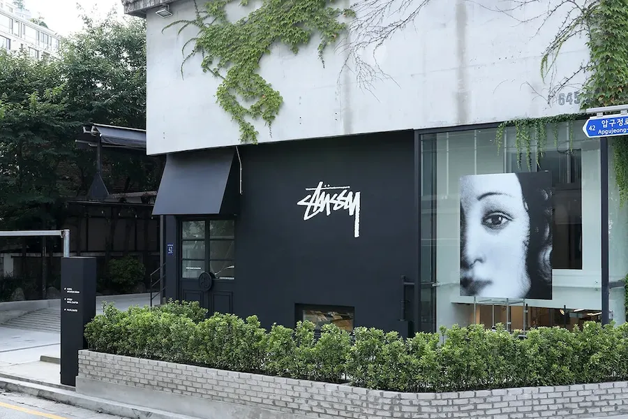 Stussy (ステューシー) — LegitApp Authentication