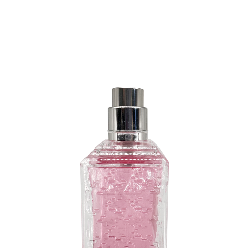 Reebok (リーボック) Perfume — ​ノズル側面のクローズアップ​