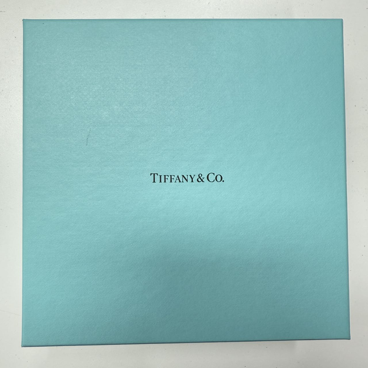 Tiffany & Co. skarbonka — Szczegóły opakowania​ (1)