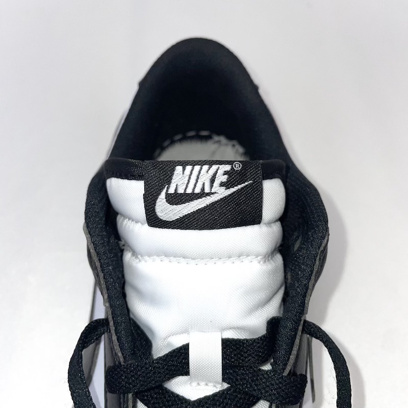 Nike Kobe 9 — Język buta z przodu (prawa strona)