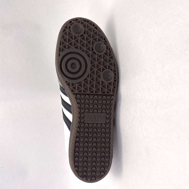 Adidas (アディダス) EQT — アウトソール(左)