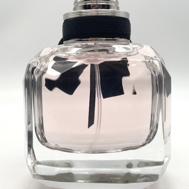 Saint Laurent / YSL (サンローラン) Perfume — ​ストロークローズアップ​