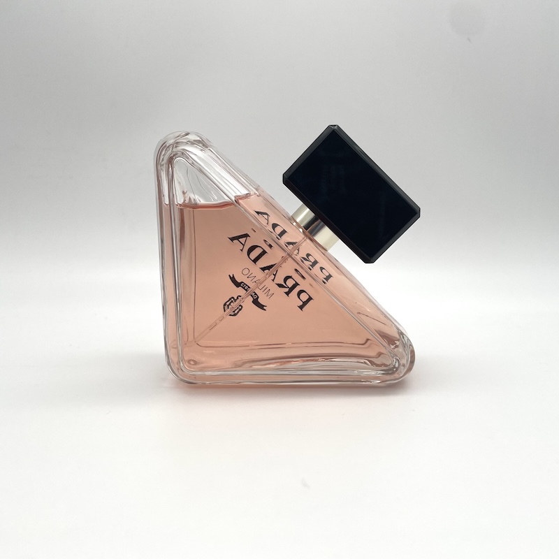 Prada (プラダ) Perfume — 背面図
