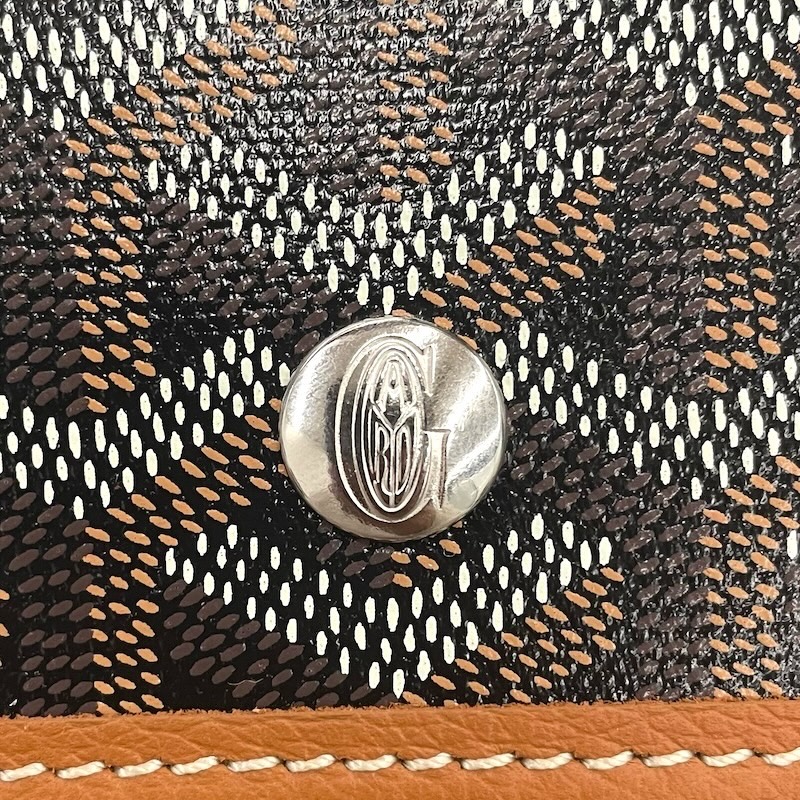 Goyard (ゴヤール) Beluga — リベット