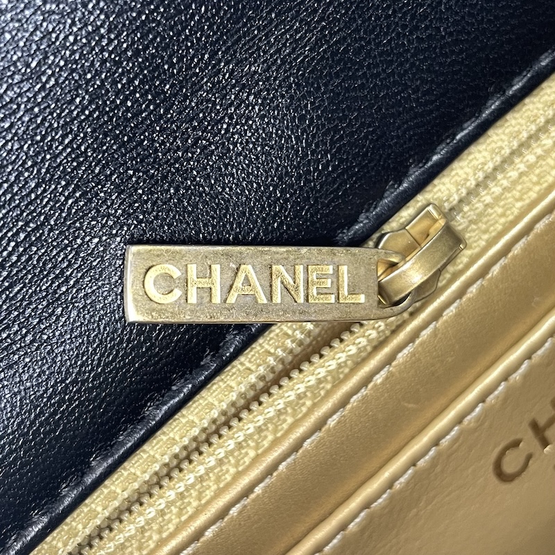 Chanel Deauville Tote — Zipper Puller (Front)