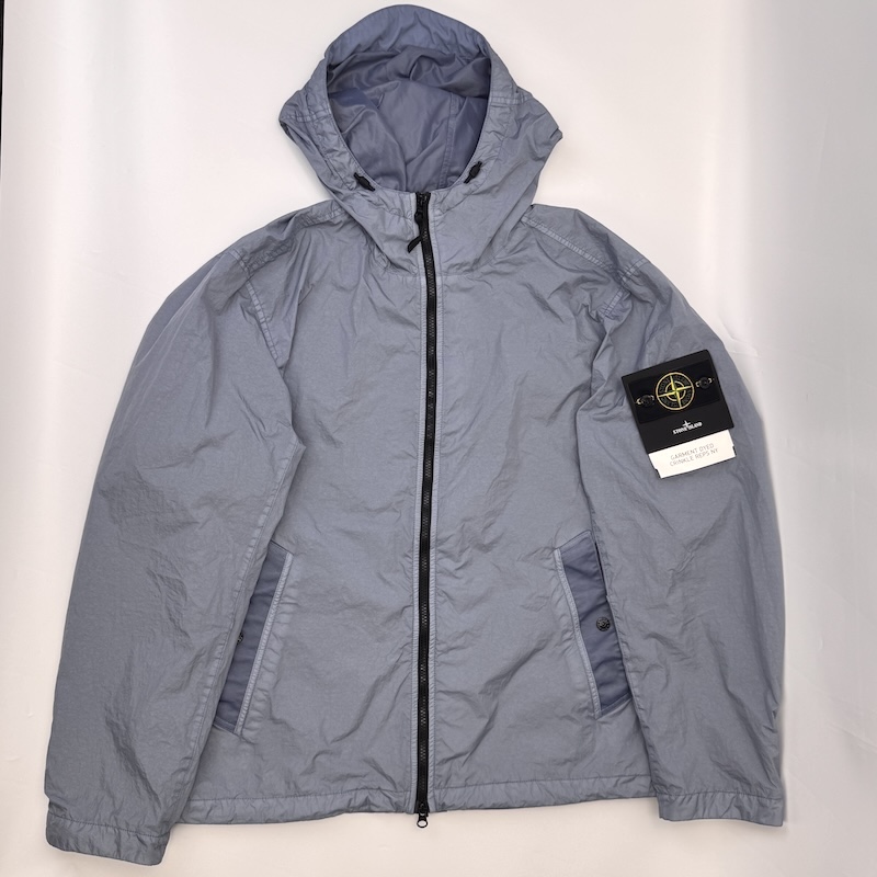 Stone Island (ストーンアイランド) Clothing — 外側(正面)