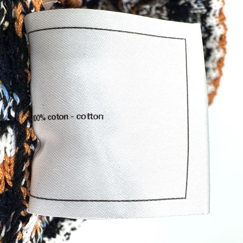 Chanel Clothing — Washing Label (4)
