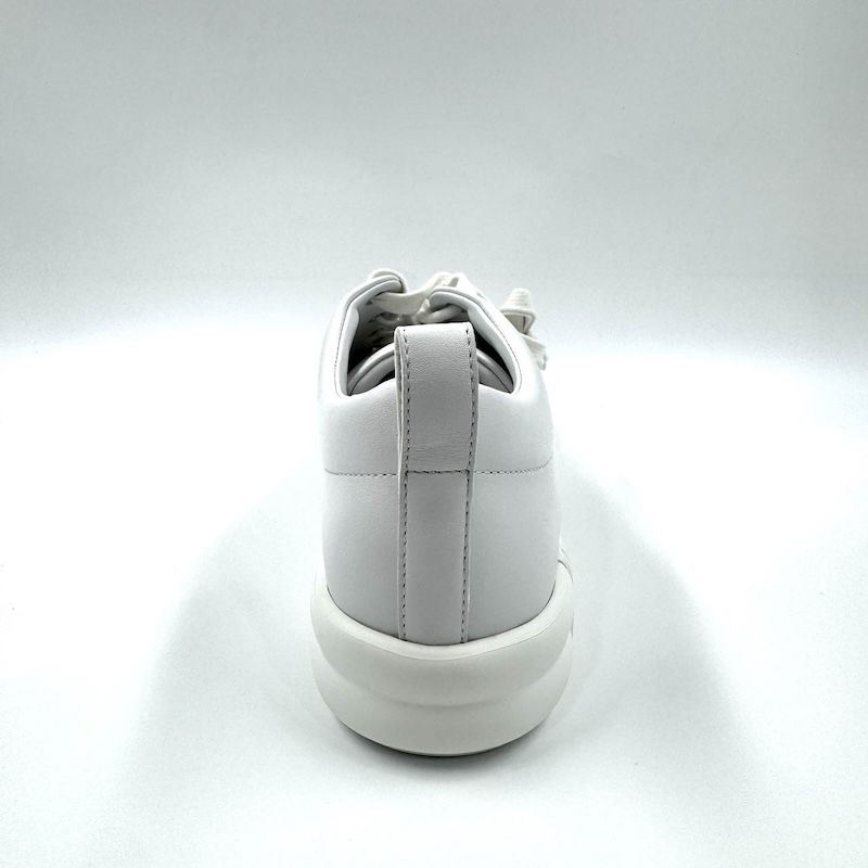 Hermes (エルメス) Sneakers — ヒール