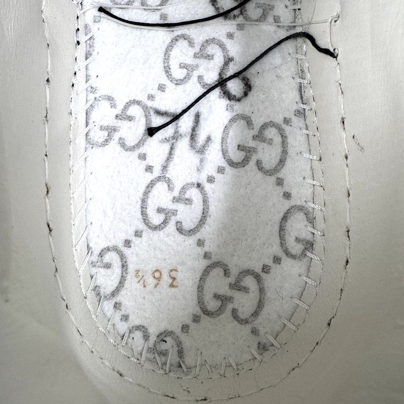 Gucci (グッチ) Sports Shoes — インソール縫い目