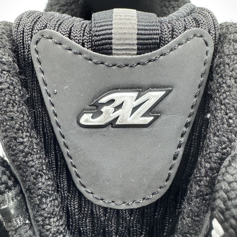 Balenciaga (バレンシアガ) Sports Shoes — シュータン正面(右)