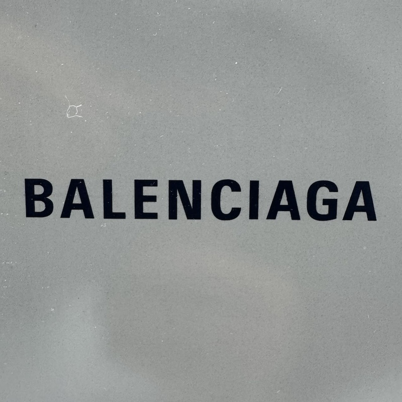 Balenciaga (バレンシアガ) Sports Shoes — シューボックスの詳細