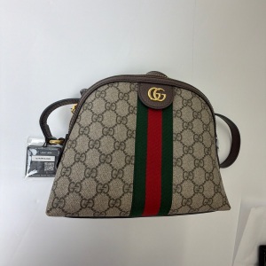 Gucci Gucci Ophidia GG Supreme Small Shoulder Bag