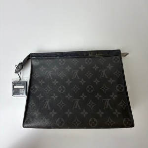 Louis Vuitton Louis Vuitton Pochette Voyage Monogram Eclipse MM Black/Grey