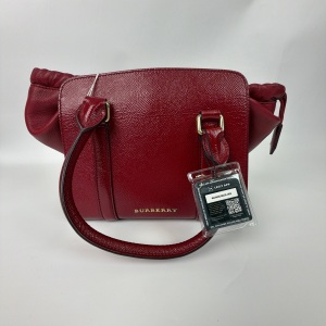 Burberry Burberry Orchard Patent Leather Small Red