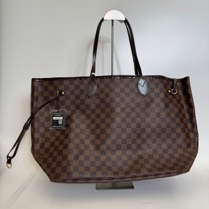 Louis Vuitton Louis Vuitton Damier Ebene Neverfull GM