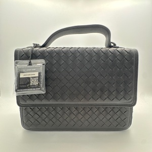 Bottega Veneta Bottega Veneta Black Intrecciato Leather Top Handle Bag