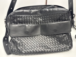 Bottega Veneta Bottega Veneta Intrecciato Black Leather Messenger Bag