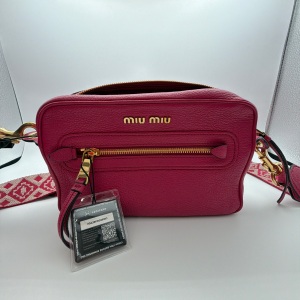 Miu Miu Miu Miu Madras Leather Camera Bag Pink