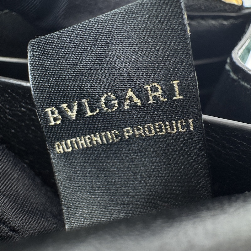 Bvlgari Wallets — Etykieta laserowa (tył)