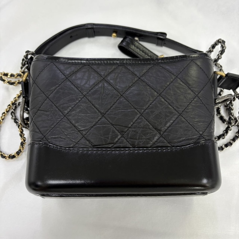 Chanel Gabrielle Hobo — Front