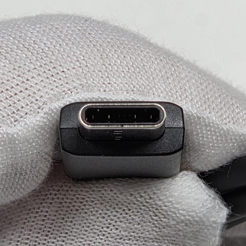 HUAWEI Smartphone (Opened) — Port 1 Structural Close-up