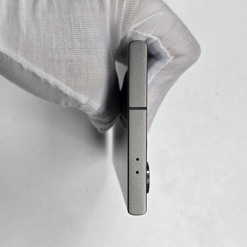 HUAWEI Smartphone (Opened) — Top of the Phone (Overall)