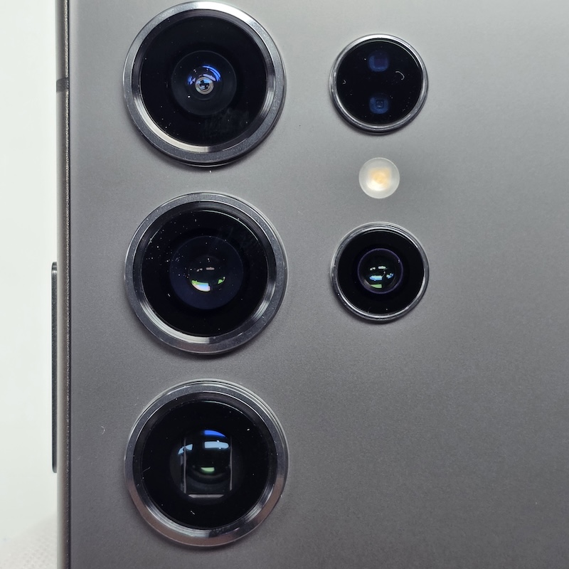 HUAWEI Smartphone (Opened) — Rear Camera