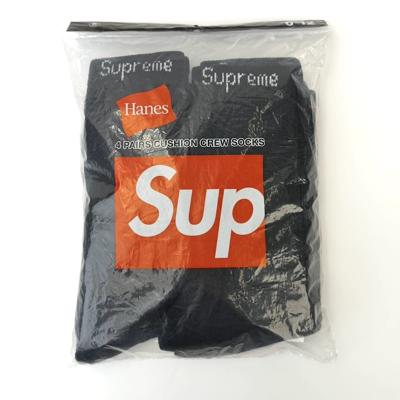 Supreme Socks — 整體正面