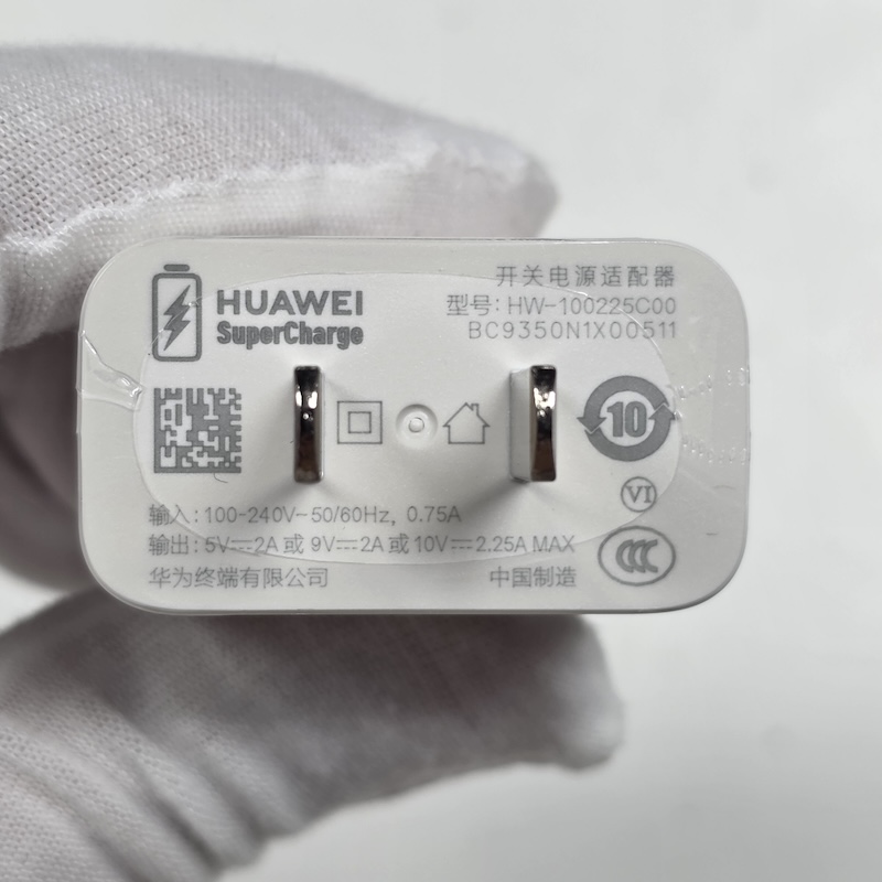 HUAWEI Tablet — Charger Plug Overview