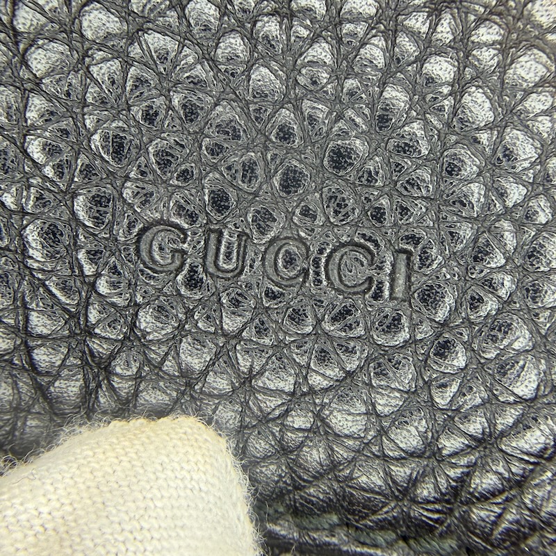 Gucci (グッチ) Vintage Bamboo Backpack — ブランドロゴ