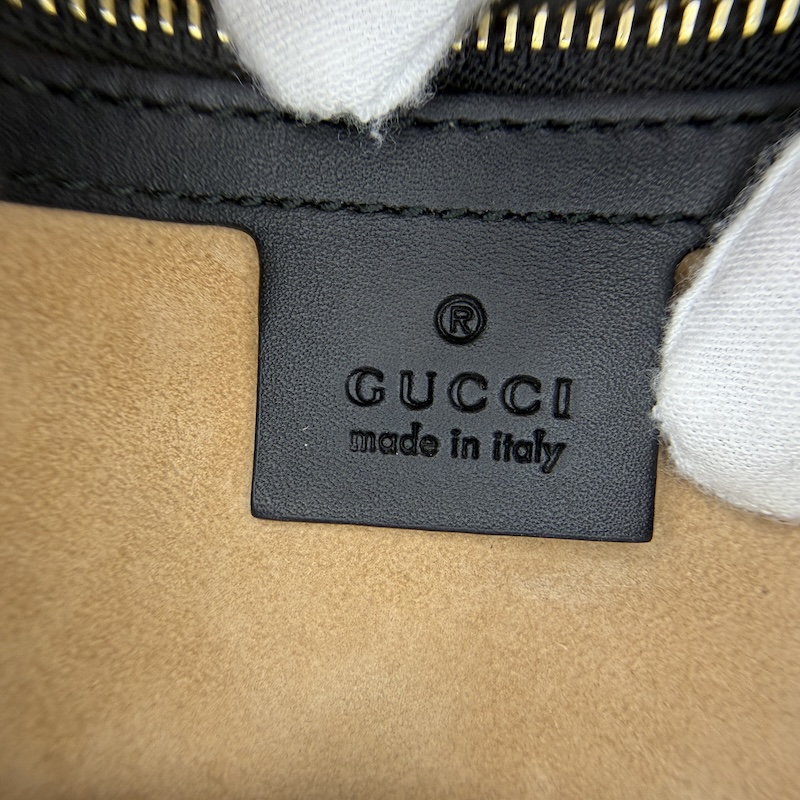 Gucci (グッチ) Sylvie — 製造タグ