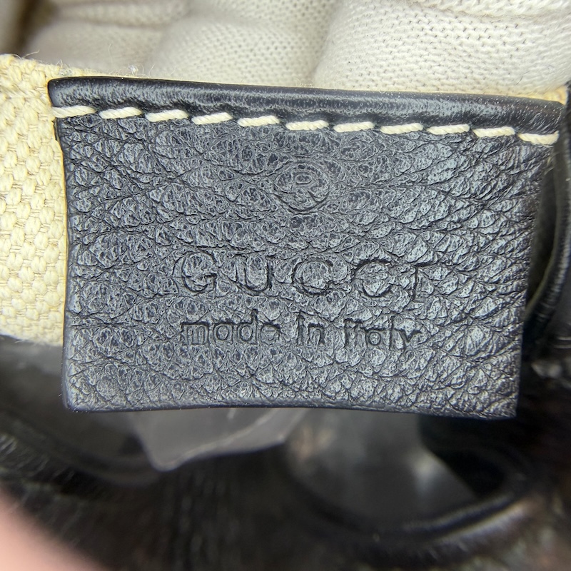 Gucci (グッチ) Vintage Bamboo Backpack — 製造タグ