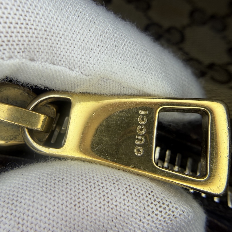 Gucci (グッチ) Vintage Web Boston — プルプレート