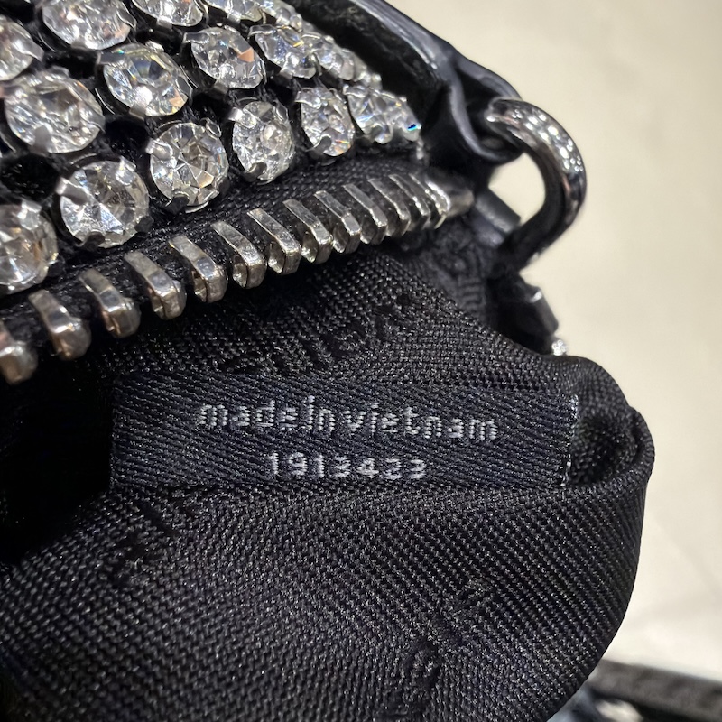 Alexander Wang (アレキサンダー・ワン) Handbags — 内ラベル(裏)