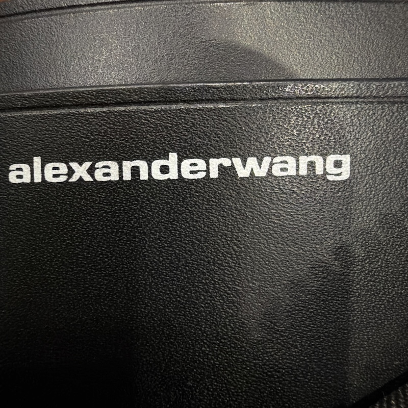Alexander Wang (アレキサンダー・ワン) Handbags — ブランドロゴ(1)
