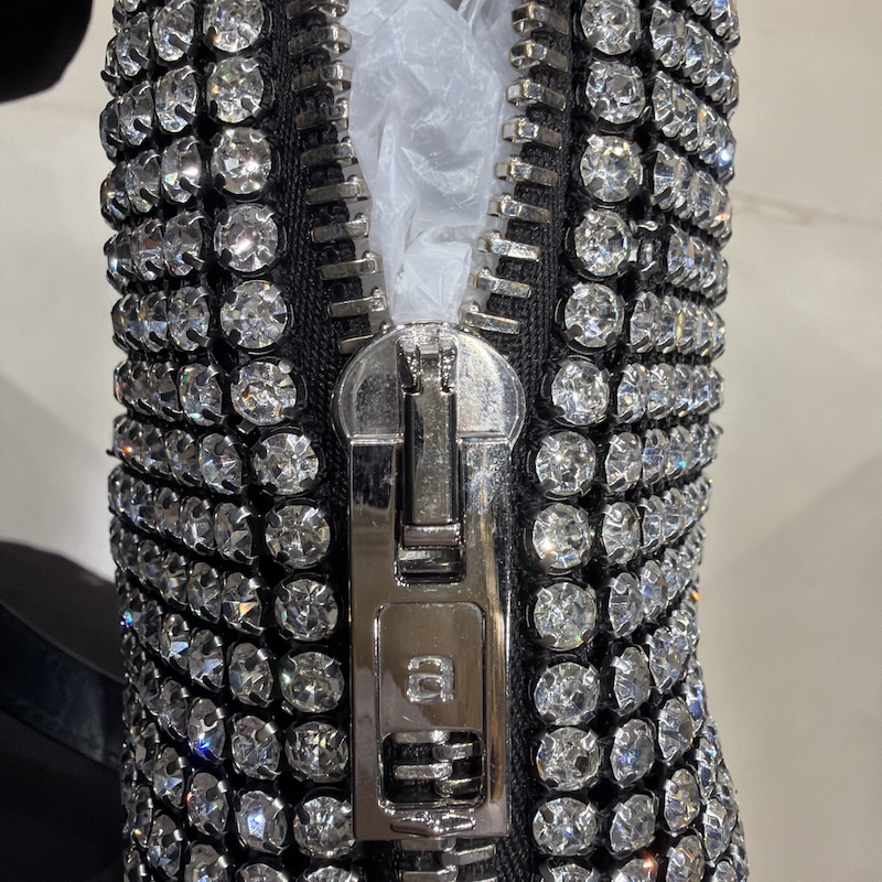 Alexander Wang (アレキサンダー・ワン) Handbags — ファスナー(正面)
