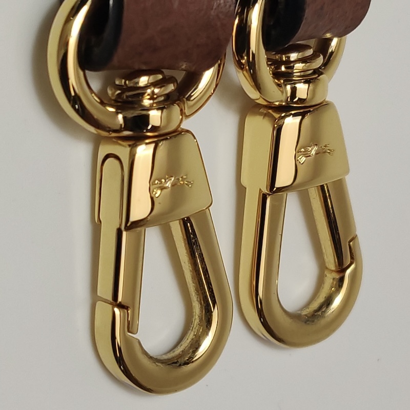 Longchamp (ロンシャン) Handbags — ストラップバックル