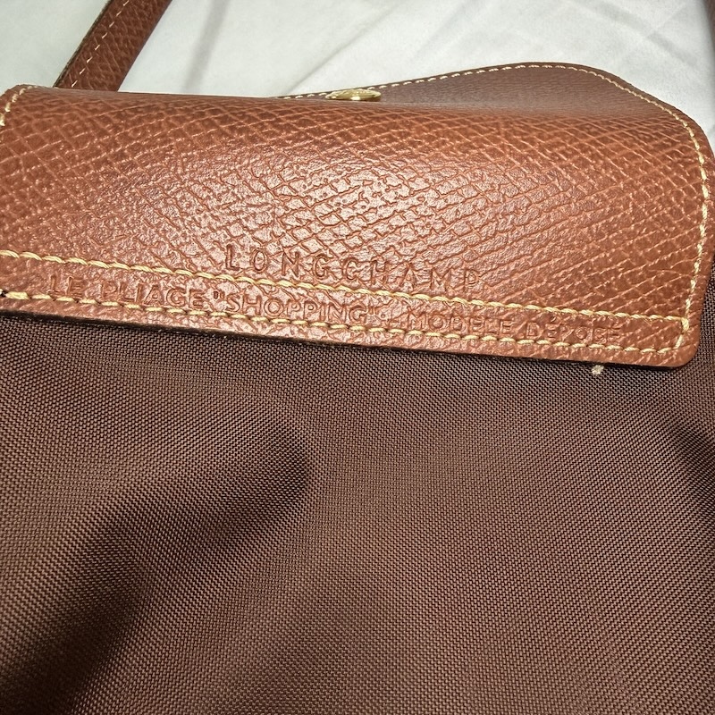 Longchamp (ロンシャン) Handbags — フラップ型押し