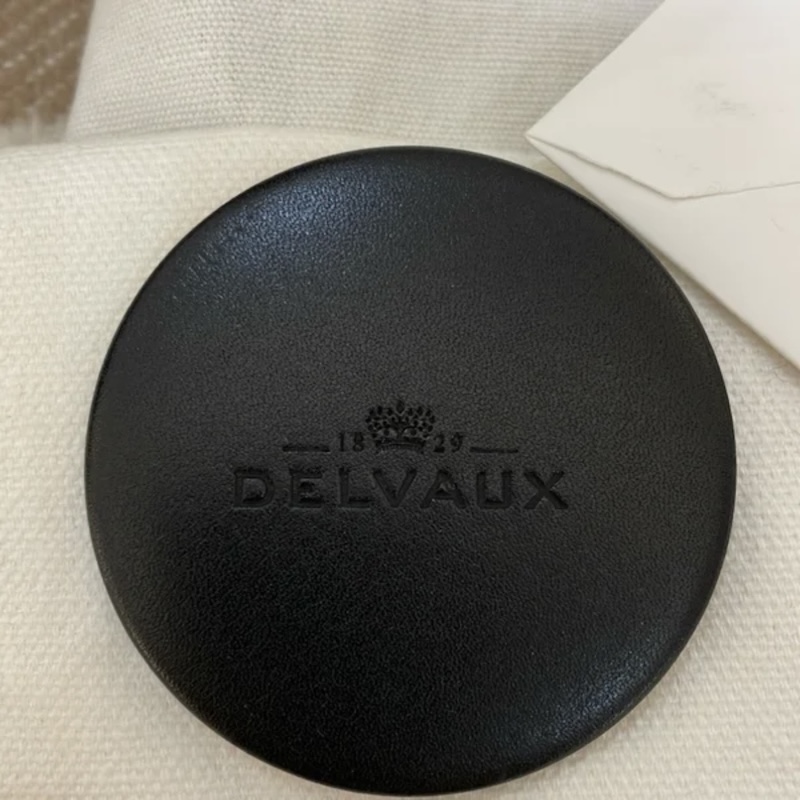 Delvaux (デルヴォー) Handbags — 鏡